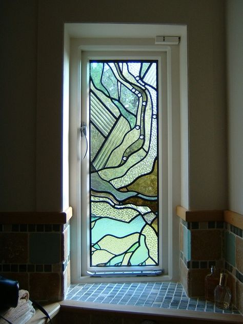 Suncatchers Aesthetic, Stained Glass Windows In Homes, Abstract Stained Glass Designs, Scary Bathroom, Blue Stained Glass Window, Stained Glass Bathroom, Painting On Glass Windows, Leadlight Windows, Porch Interior