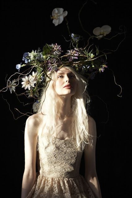 Grace Blackthorn, Seelie Court, Floral Couture, Ideas For Photography, Floral Headdress, Woman With Flowers, Flower Headdress, Lonely Girl, Midnight Garden