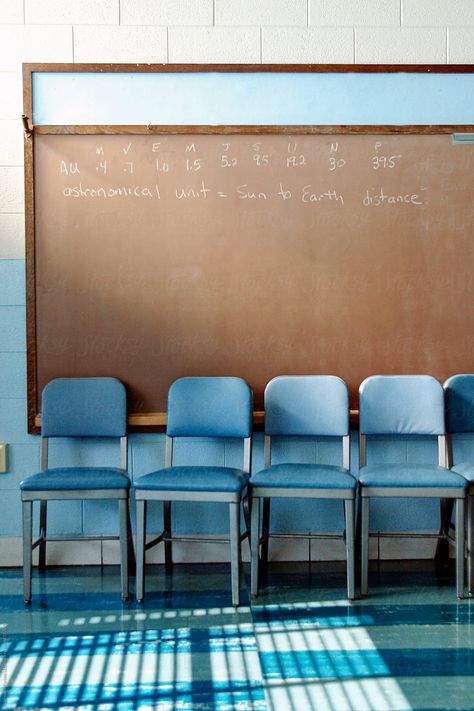 School Photography Classroom with Blackboard  by Raymond Forbes Photography #stockphoto #stockphotography #school #chalkboard #writingonchalkboard #chair #blue #blackboard #vintage #oldschool #schoolclassroom Classroom Editorial, Art Teacher Aesthetic, Photography Classroom, Chalkboard Classroom, Book Cover Background, Classroom Background, School Hallways, School Chalkboard, School Chairs