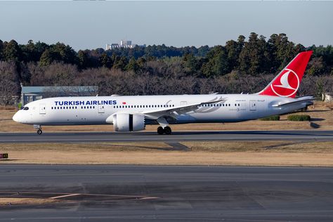 NRT/RJAA Dec.24,2022 Turkish Airlines TK50［RWY16R↓］ Boeing 787-9 Dreamliner Reg.TC-LLP Boeing 787 9 Dreamliner, Turkish Airlines, Boeing 787, Civil Aviation, Aircraft Pictures, Military Aircraft, Airlines, My Favourite, Aircraft