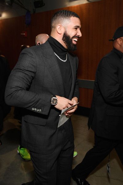 obsessed with his smile 😍🥰 Drake Fashion, Drake Rapper, Drake Clothing, Drake Photos, Aubrey Graham, Drake Drizzy, Champagne Papi, Drake Graham, Drizzy Drake