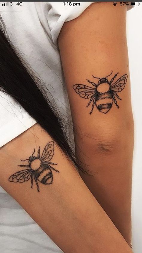 People With Tattoos, Small Bee Tattoo, Honeycomb Tattoo, J Tattoo, Catrina Tattoo, Bff Tattoos, E Tattoo, Bee Tattoo, Best Friend Tattoos