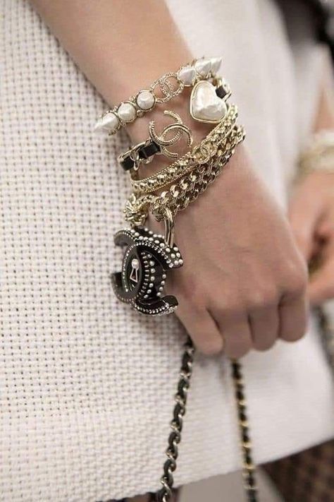 Chanel Bracelet, Chanel Resort, Chanel Boutique, Bracelets And Rings, Chanel Cruise, Chanel Inspired, French Fashion Designers, Detailed Jewelry, Classy Jewelry