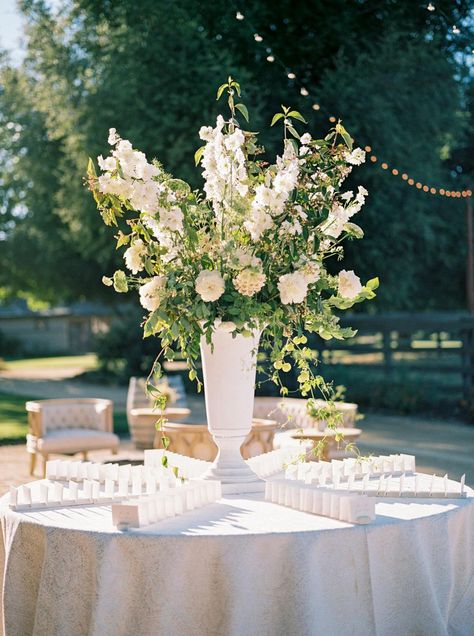 Seating Chart Decor, Garden Party Wedding Theme, Card Table Ideas, Timeless White Wedding, Ceremony Arrangements, Ceremony Arrangement, Seating Chart Ideas, La Tavola Linen, Table Seating Chart