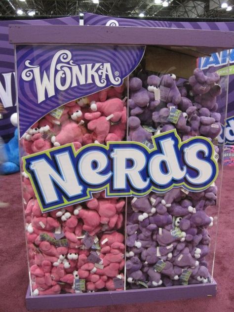 Nerd Candy, Nerds Candy, Sleepover Food, Junk Food Snacks, Hollywood Actors, Weird Food, Willy Wonka, Amazing Photos, Food Obsession