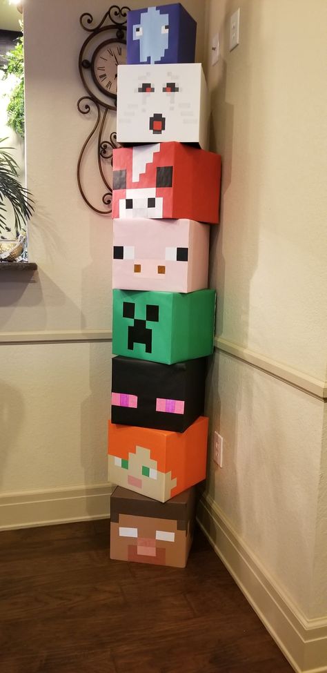 Diy Minecraft Decorations, Minecraft Birthday Decorations, Diy Minecraft Birthday Party, Minecraft Diy, Minecraft Party Decorations, Minecraft Decoration, Minecraft Birthday Cake, Minecraft Theme, Diy Minecraft