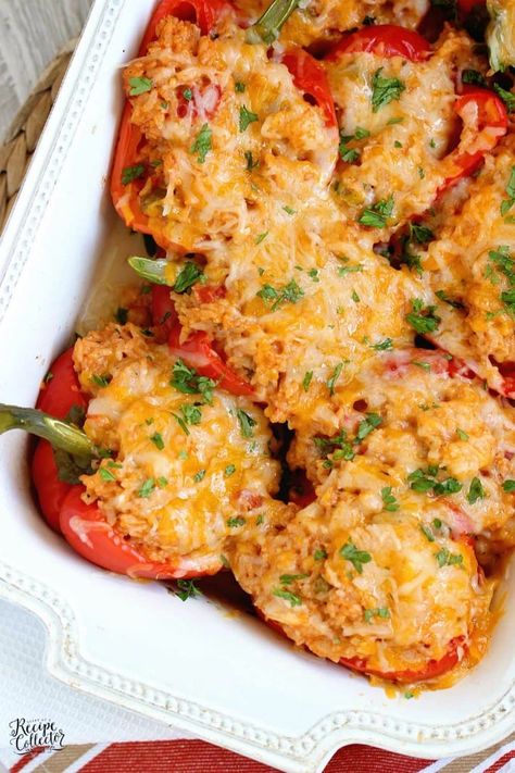 Shrimp Stuffed Peppers Healthy, Shrimp Stuffed Bell Peppers Recipes, Shrimp And Grits Stuffed Peppers, Shrimp And Rice Stuffed Bell Peppers, Stuffed Peppers Shrimp, Shrimp Stuffed Bell Pepper Recipe, Shrimp And Stuffing, Fish Stuffed Peppers, Stuffed Peppers With Shrimp