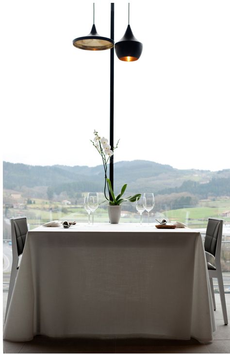 Fine Dining Stereotype_White Tablecloth_Azurmendi Restaurant_Larrabetzu, Spain Modern Restaurant Design, Modern Restaurant, Eat To Live, White Table Cloth, Michelin Star, Bilbao, Restaurant Design, Fine Dining, Table Cloth