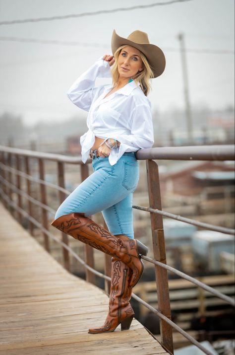 Dan Post Boots Outfit, Dan Post Boots, Cowgirl Style Outfits, Cowgirl Style, Cowgirl Boots, Boots Outfit, Country Girls, Portrait Art, Fashion Outfits