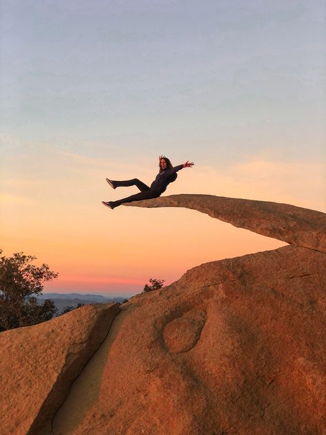 Potato Chip Hike San Diego, Potato Chip Rock San Diego, San Diego Hikes, Potato Chip Rock, Hiking Picture Ideas, San Diego Hiking, Cali Trip, California Winter, California San Diego