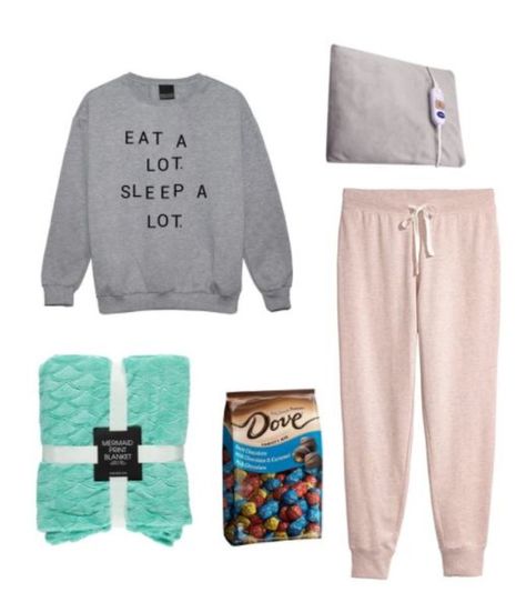 How to Dress During Your Period | College Fashion Period Outfits, College Outfits Lazy, College Outfits Comfy, Haley James Scott, College Outfits Winter, Outfits Lazy, Fall College Outfits, College Outfits Summer, Nathan Scott