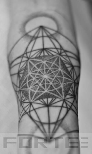 Equilibrium Tattoo, Vector Equilibrium, Tato 3d, Yantra Tattoo, Font Tato, Portland Tattoo, Geometric Sleeve Tattoo, Tattoo Expo, Sacred Geometry Tattoo