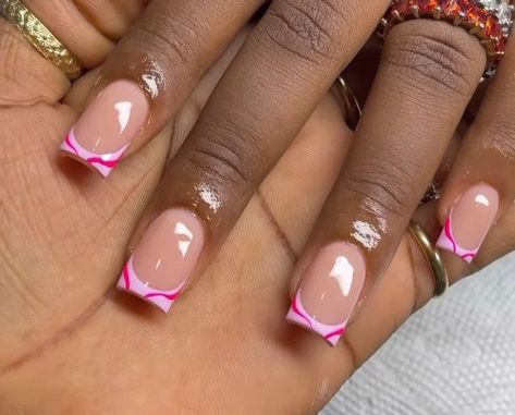 Short Acrylic Nails Designs French, Nails Short Acrylic, Acrylic Nails Designs, Pink Tip Nails, Overlay Nails, Simple Gel Nails, Colored Acrylic Nails, Girly Acrylic Nails, French Tip Acrylic Nails