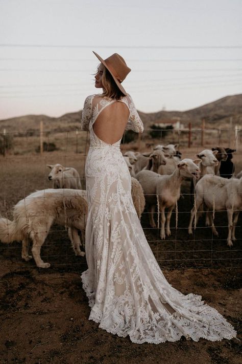 Bohemian Wedding Dress Lace, Western Wedding Dresses, Grace Loves Lace, Backless Wedding, Bohemian Wedding Dress, Bohemian Wedding Dresses, A Wedding Dress, Western Wedding, Backless Wedding Dress