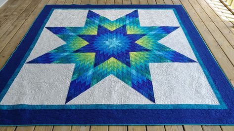 Glowing Lone Star quilt by Slice of Pi Quilts for Craftsy Star Quilt Block Patterns, Native American Quilt Patterns, Lone Star Quilt Pattern, Native American Quilt, Quilt Star, Lone Star Quilt, Scrappy Quilt Patterns, Quilt Square Patterns, Start Quilting