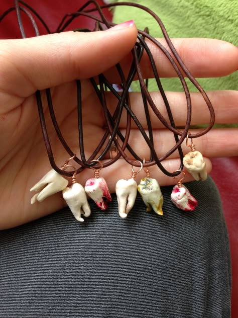 Plucked wisdom teeth I made out of polymer clay. They make a creepy necklace! Creepy Necklace, Clay Diy Projects, Wisdom Teeth, Arte Inspo, Clay Art Projects, Clay Necklace, Funky Jewelry, Diy Clay Crafts, Clay Charms