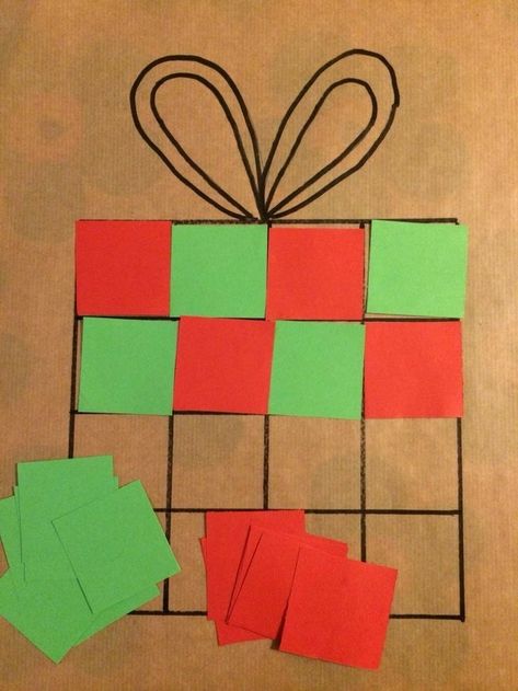 ♥ Christmas Patterns Preschool, Pattern Crafts For Kindergarten, Patterns Crafts For Preschoolers, Christmas Present Craft Preschool, Christmas Pattern Activities, Christmas Pattern Activities Preschool, Tissue Paper Crafts For Toddlers, Gingerbreadman Preschool Activities, Pattern Art Preschool