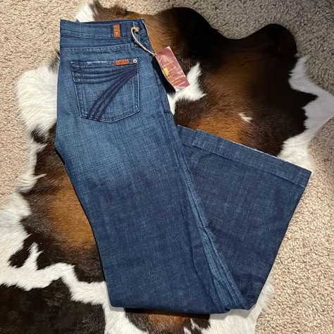 Reposhing This Item I Purchased From @Baldwin42. Loved It, But Ready To Rotate For Something New. Questions? Leave A Comment Below! Western Wishlist, Western Chic Fashion, Western Things, Country Jeans, Country Fits, Western Rooms, Western Fits, Casual Country Outfits, Western Clothes