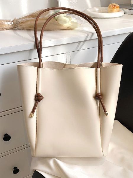 Sewing Handbag, Knot Decor, Leather Bag Design, Minimalist Bag, Luxury Purses, Leather Handbags Women, White Tote, Leather Bag Women, Original Bags