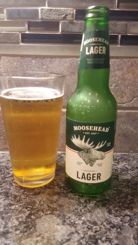 Nettle Beer, Moosehead Beer, 805 Beer, Lowenbrau Beer, Beers Of The World, Lager Beer, Beer Brewing, Best Beer, Mixed Drinks