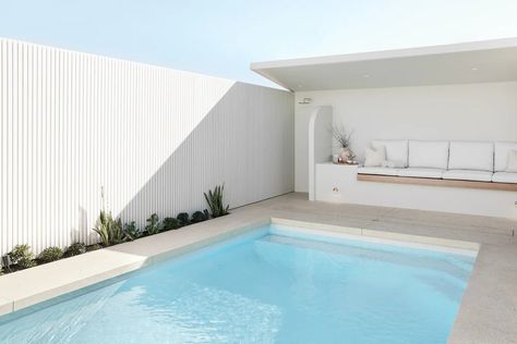 Coastal Pool, Ensuite Design, Pool Cabana, Alfresco Area, Modern Pools, Backyard Pool Designs, Modern Coastal, Pool Landscaping, Pool Area