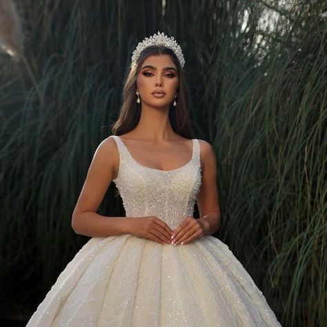 Sima Couture Munich®️ on Instagram: "Our amazing gown✨ZAMBAK✨ from our @simacouture new collection. #simacouture #simacouture_munich #bridalgown #weddingdress #gelinlik" Sima Couture Wedding Dress, Sima Couture, Couture Wedding Dress, Wedding Dress Couture, Couture Wedding, Dress Inspiration, Wedding Dress Inspiration, Munich, Wedding Inspo