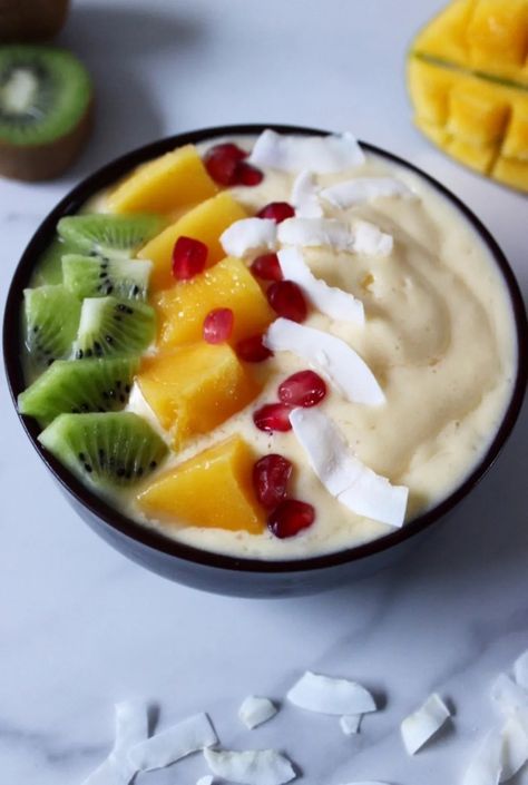 Mango Smoothie Bowl with Coconut | Cherries With Love Mango Yogurt Bowl, Kid Breakfast Ideas, High Protein Yogurt, Mango Smoothie Bowl, Protein Yogurt, Dairy Free Yogurt, Mango Chunks, Smoothies For Kids, Yogurt Bowl