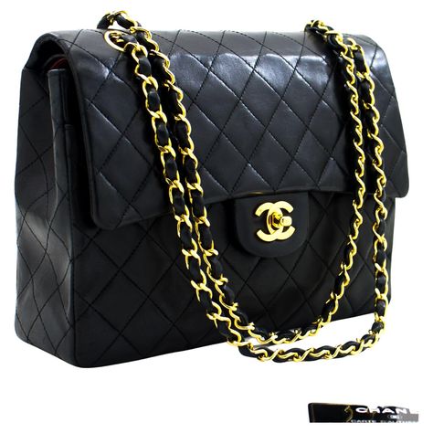 Chanel Brand, Chanel 2, Shoulder Bag Black, Chain Shoulder Bag, Fendi Bags, Flap Bag, Dior Bag, Handbag Accessories, Chanel Bag