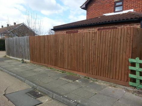 Cuprinol Ducksback Harvest Brown Looks Orange? | DIYnot Forums Brown Fence Garden Ideas, Dark Brown Fence Garden, Garden Fence Colours Cuprinol, Fence Paint Colours Cuprinol, Cuprinol Fence Colours, Brown Fence Paint, Ronseal Fence Paint Colours, Brown Garden Fence, Ronseal Fence Paint