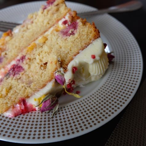 Summer Raspberry Cake, Nectarine Cake, Nectarine Upside Down Cake Recipe, Nectarine Coffee Cake, Nectarine Invisible Cake, Lemon Raspberry Chiffon Cake, Bomb Cake, Cake Stall, Layer Cake Recipes