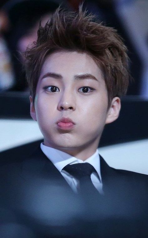 Xiumin - cute Baozi ! Xiumin Cute, Minseok Exo, Kim Minseok Exo, Xiumin Exo, Exo Ot12, Baekhyun Chanyeol, Chanyeol And Do, Kim Min Seok, Exo Xiumin