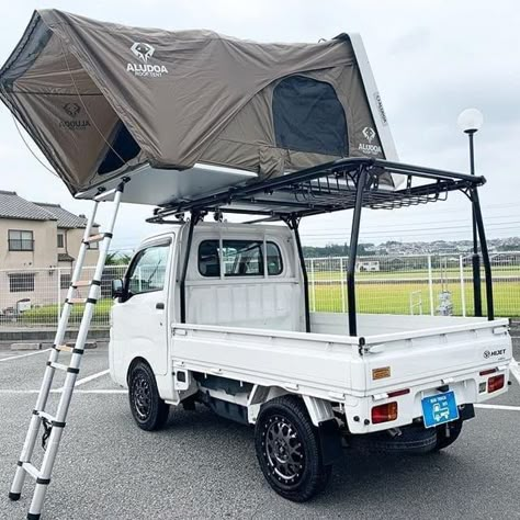 Kei Truck Camper, Camping 4x4, Mobil Off Road, Kei Truck, Mini Trucks 4x4, Minivan Camping, Suzuki Carry, Tacoma Truck, Adventure Car