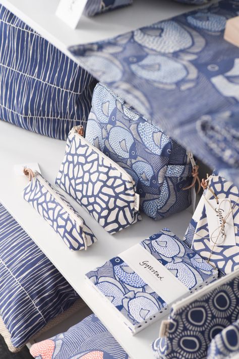 Tour The Studio of Swedish Textile Designer Ulrika Gyllstad Printing Fabric Design, Fabric Products Ideas, Textile Patterns Design Prints, Fabric Patterns Prints Textile Design, Fashion Textile Prints, Bag Print Design, Bold Fabric, Home Textile Products, Textiles Print