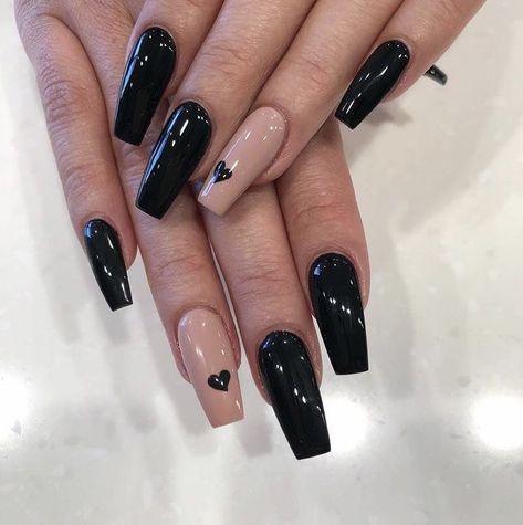 Simple Nails Pointy, Black Nails Inspo Coffin, Clear And Black Nail Designs, Long Coffin Black Nails, Black Short Nails Ideas Aesthetic, Mid Length Nails Acrylic Coffin, Nail Inspo Coffin Black, Cute Black Nails Acrylic, Black Nails With Initial