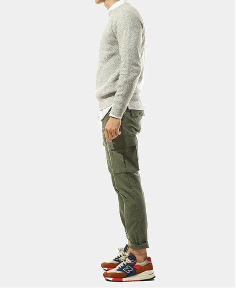 Cargo Pants Outfit Men, New Balance Style, New Balance Outfit, Pants Outfit Men, Men Closet, Bohemia Style, Cargo Pants Outfit, City Boy, Mens Fashion Smart