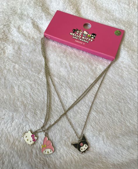 Matching Hello Kitty Jewelry, Sanrio 2000s, Hello Kitty Friendship Necklace, Kuromi And My Melody Matching Jewelry, Sanrio Bff Necklace, Y2k Closet, Saniro Necklace, Pink Sanrio, Generator Accessories