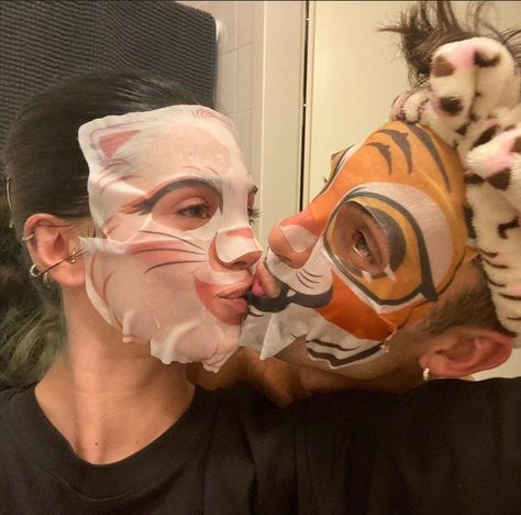 Girls Cup, Animal Face Mask, Mask Aesthetic, Animal Masks, Photo Mask, Clay Masks, Powerpuff Girls, Couple Aesthetic, Male Face