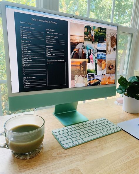 #Apple_Desk_Setup_Aesthetic #Green_Imac_Setup #Magic_Dorm_Room #Green_Imac Apple Desk Setup Aesthetic, Green Imac Setup, Green Imac, Dorm Room Arrangements, Imac Setup, Imac Desk, Single Dorm Room, Room Arrangement Ideas, Imac Desk Setup