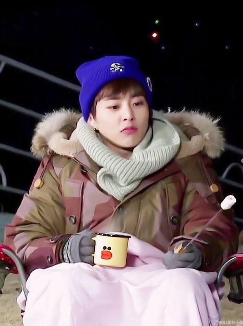 #exo #xiumin #minsoek #cute #marshmallow Kim Minseok Exo, Exo Ot12, Baekhyun Chanyeol, Chanyeol And Do, Kim Min Seok, Exo Xiumin, Xiu Min, Exo Memes, Kim Jongdae