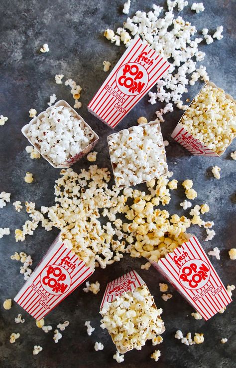 Types of Popcorn Popcorn Product Photography, Popcorn Pictures, Types Of Popcorn, Popcorn Aesthetic, Popcorn Photography, Kid Friendly Dinners Healthy, Snacks Aesthetic, Kettle Corn Recipe, Popcorn Machines