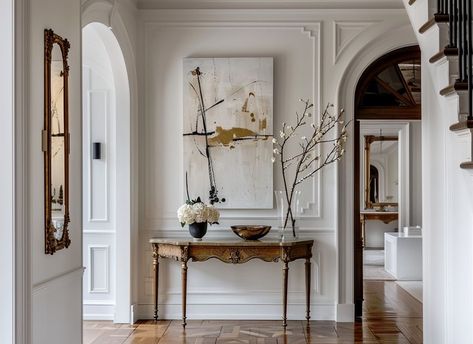 French interiors show off laid-back yet sophisticated details. Here's how to decorate your home and feel straight from France. Contemporary French Interior, French Interior Design Parisian Style, French Foyer, Modern French Interior Design, Cottage Exterior Ideas, Modern French Interiors, French Style Interior Design, French Interior Style, Modern French Design