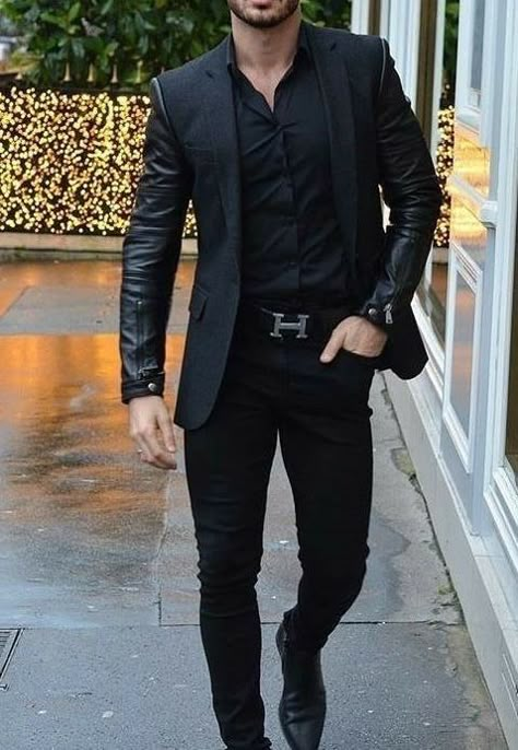 Black Outfit Men, Blazer Outfits Men, Black Suit Men, Mens Business Casual Outfits, Formal Men Outfit, Mens Fashion Blazer, Men Fashion Casual Shirts, Stylish Men Casual, Mens Casual Dress Outfits