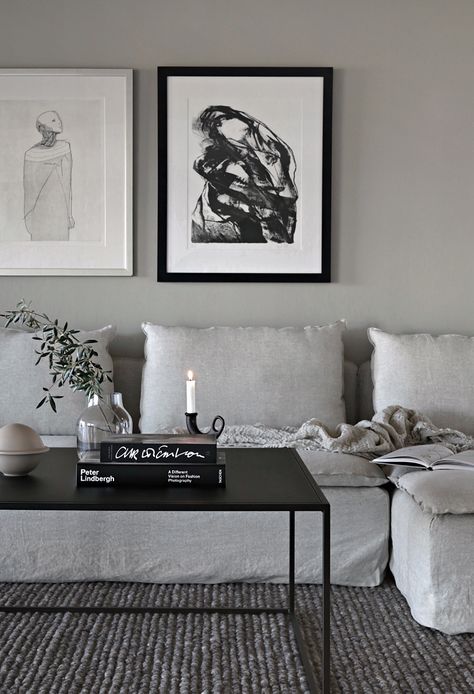 Japanese Quietude in Bergen ⎟ Norway | Scandinavian Simplicity Grey Carpet Living Room, Söderhamn Sofa, Interior Design Blogs, Ikea Sofas, Ikea Couch, Dark Carpet, Ikea Sofa, Room Color Schemes, Brown Living Room