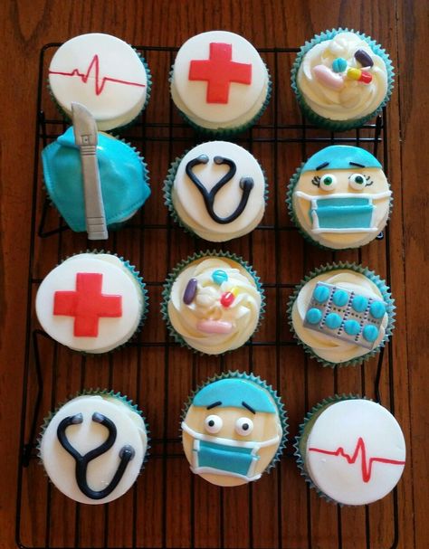 Nurse Cupcakes Ideas, Doctor Cupcakes, Nursing Graduation Cakes, Nurse Cupcakes, Surg Tech, Donut Decorating Ideas, Doctor Cake, Nurse Party, Surgical Technologist