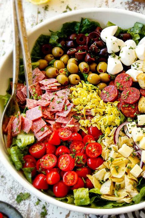 Antipasto Salad Dressing, Antipasto Ideas, Italian Antipasto Salad, Antipasto Salad Recipe, Camp Meals, Amazing Salads, Layer Salad, Italian Antipasto, Make Ahead Salads