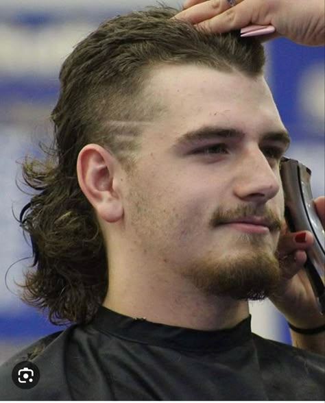 Mens mullet short top Mullets For Men, Baseball Mullet, Dude Haircuts, Skullet Haircut, Fashion Mullet, Boys Haircuts Long, Mullet Ideas, Modern Mullets, Red Mohawk