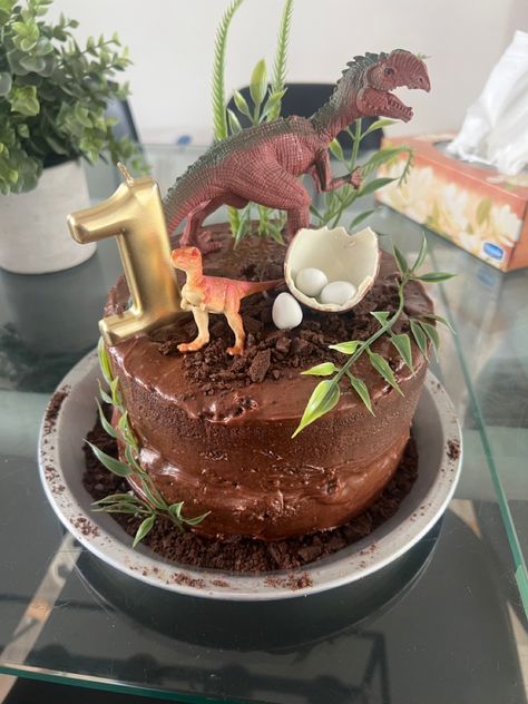 Dino Bday Cake, Dino Birthday Cake Simple, Fourasaurus Birthday, Trex Cake Birthday, Homemade Dinosaur Cake, Kids Dinosaur Cake, Dino Cake Ideas, 3 Rex Cake, Cute Dino Cake