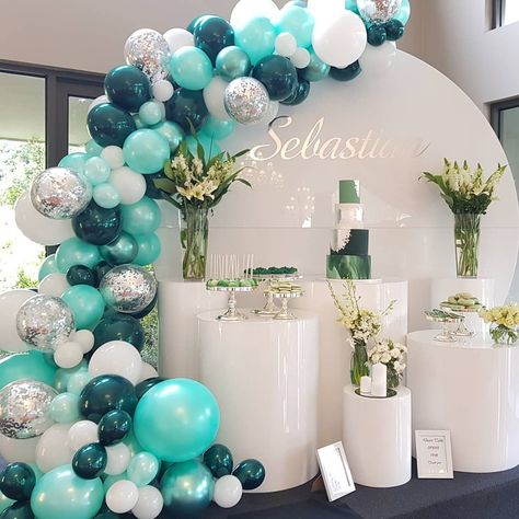 143.5k Followers, 1,447 Following, 713 Posts - See Instagram photos and videos from Boutique Balloons Melbourne (@boutiqueballoonsmelbourne) Teal Balloons, Idee Babyshower, Wedding Shower Decorations, Garland Arch, Arch Kit, Baby Shower Centerpieces, Baby Shower Food, Confetti Balloons, Balloon Arch