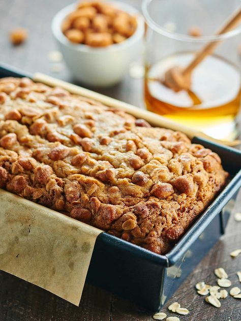 Honey Banana Bread, Banana Bread Honey, Banana Scones, Recipe Using Honey, Peanut Butter Bread, Peanut Butter Banana Bread, Honey Bread, Honey Roasted Peanuts, Banana Dessert Recipes