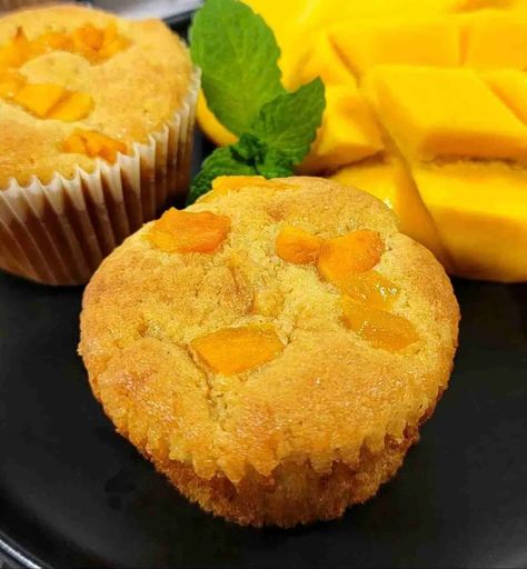 Mango Muffins, Dried Mango, Cranberry Orange Muffins, Coconut Muffins, Frozen Mango, Homemade Barbecue Sauce, Mango Puree, Smoked Cooking, Dried Mangoes